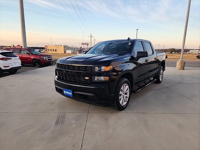 2021 Chevrolet Silverado 1500 2WD Crew Cab Short Bed Custom