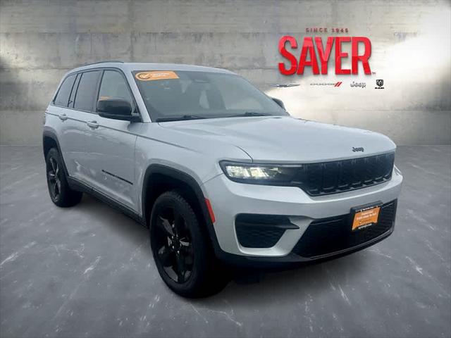 2023 Jeep Grand Cherokee Altitude 4x4