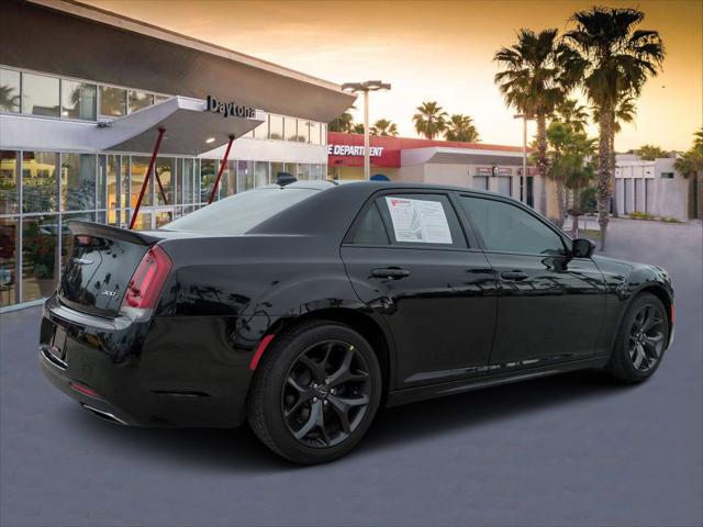 2018 Chrysler 300 300S