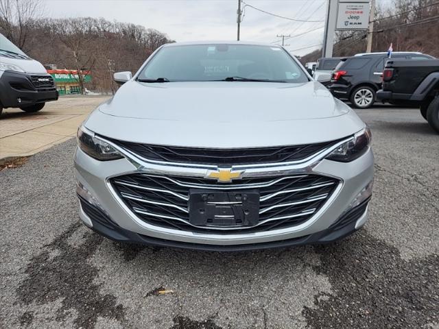 2022 Chevrolet Malibu FWD LT