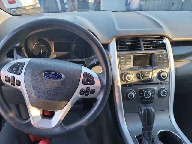 2013 Ford Edge SE