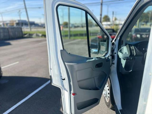 2019 Ford Transit Cutaway 350 HD Cutaway Van 2D