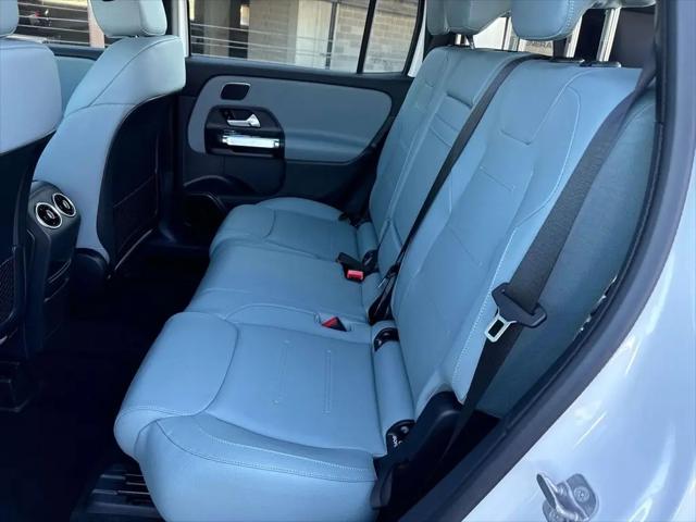 2025 Mercedes-Benz GLB 4MATIC