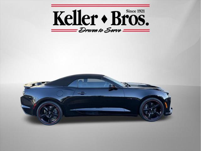 2021 Chevrolet Camaro RWD Convertible 1SS