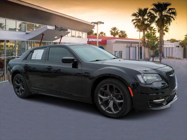 2018 Chrysler 300 300S