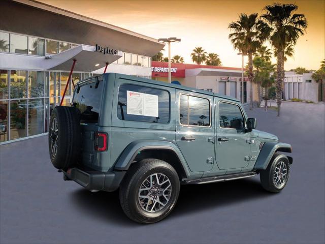 2024 Jeep Wrangler 4-Door Sahara 4x4