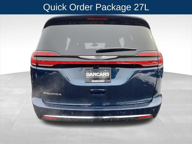 2025 Chrysler Pacifica PACIFICA SELECT