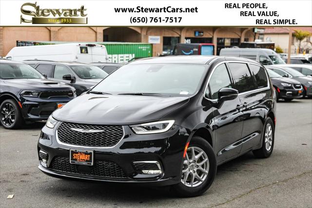 2025 Chrysler Pacifica PACIFICA SELECT