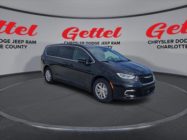 2025 Chrysler Pacifica PACIFICA SELECT