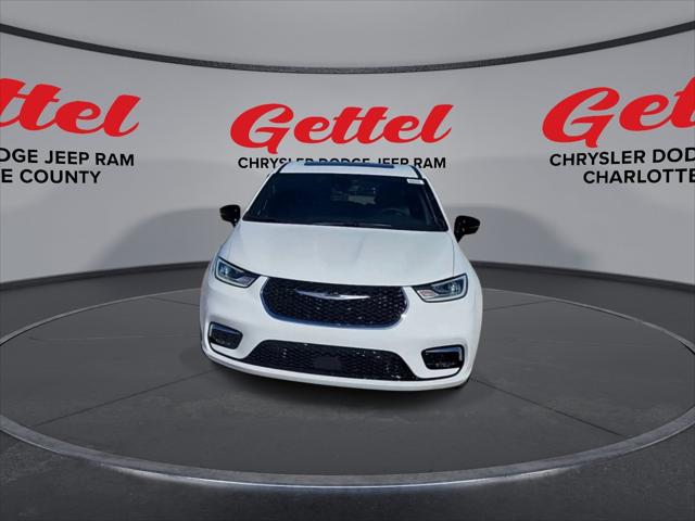 2025 Chrysler Pacifica PACIFICA SELECT