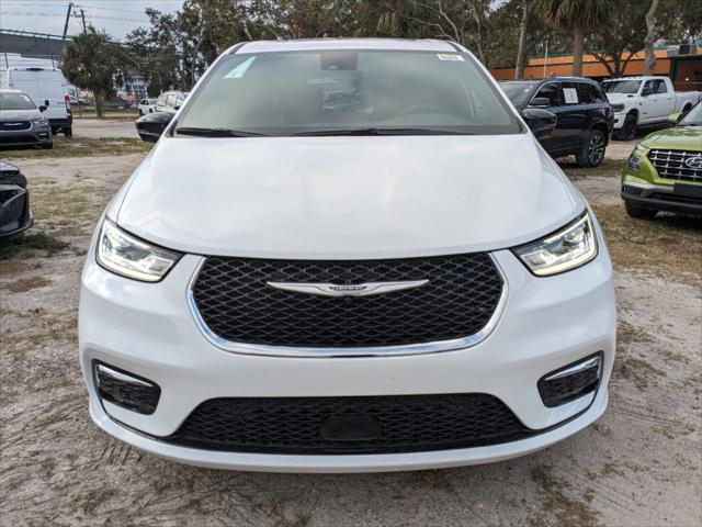 2025 Chrysler Pacifica PACIFICA SELECT