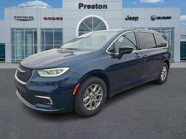 2025 Chrysler Pacifica PACIFICA SELECT