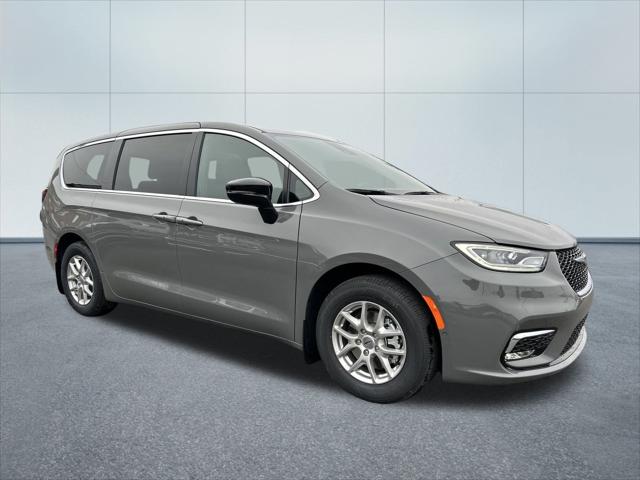 2025 Chrysler Pacifica PACIFICA SELECT