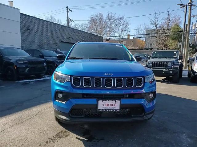 2025 Jeep Compass COMPASS LATITUDE 4X4