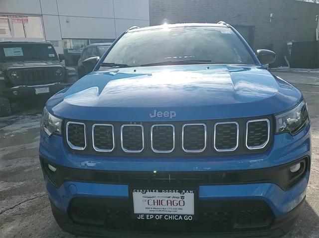 2025 Jeep Compass COMPASS LATITUDE 4X4