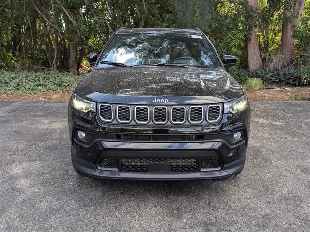 2025 Jeep Compass COMPASS LATITUDE 4X4