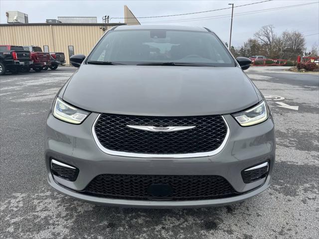 2025 Chrysler Pacifica PACIFICA SELECT