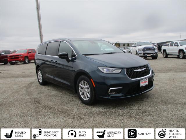 2025 Chrysler Pacifica PACIFICA SELECT