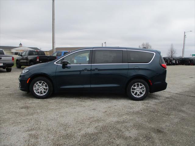 2025 Chrysler Pacifica PACIFICA SELECT