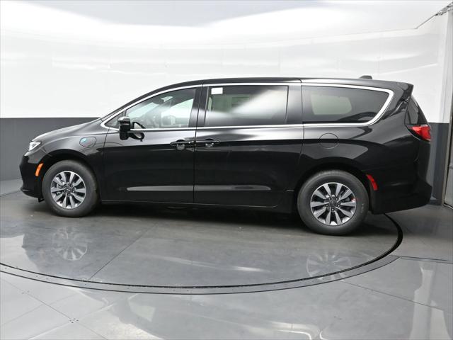 2025 Chrysler Pacifica Hybrid PACIFICA PLUG-IN HYBRID SELECT