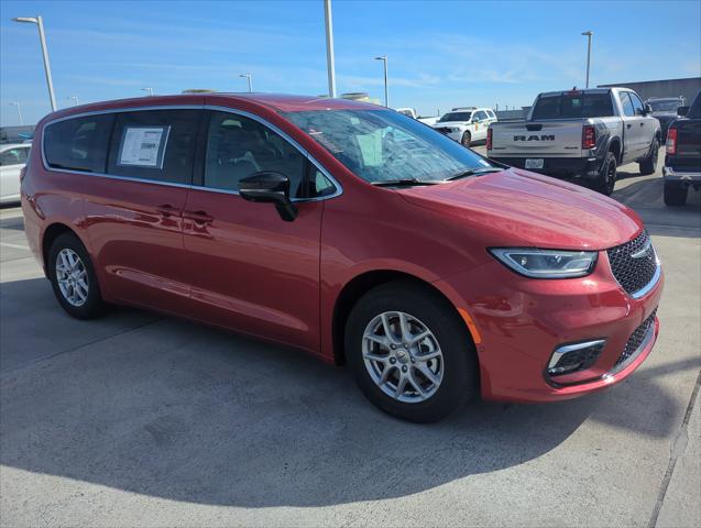 2025 Chrysler Pacifica PACIFICA SELECT