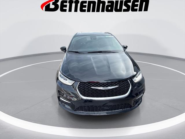 2025 Chrysler Pacifica PACIFICA SELECT