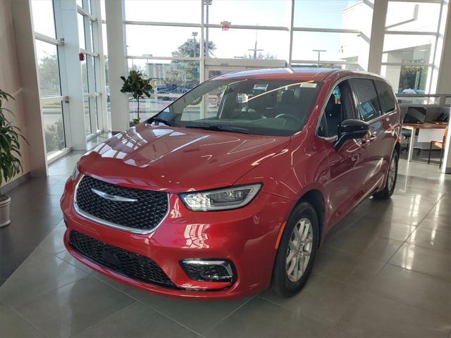 2025 Chrysler Pacifica PACIFICA SELECT