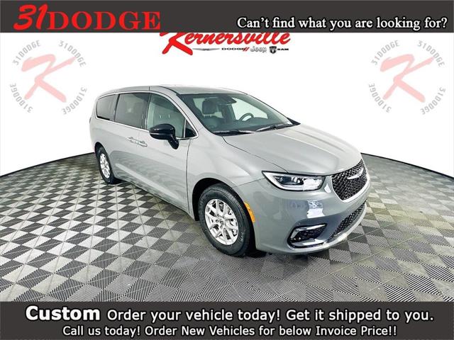 2025 Chrysler Pacifica PACIFICA SELECT