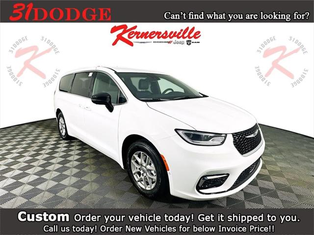 2025 Chrysler Pacifica PACIFICA SELECT