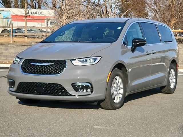 2025 Chrysler Pacifica PACIFICA SELECT