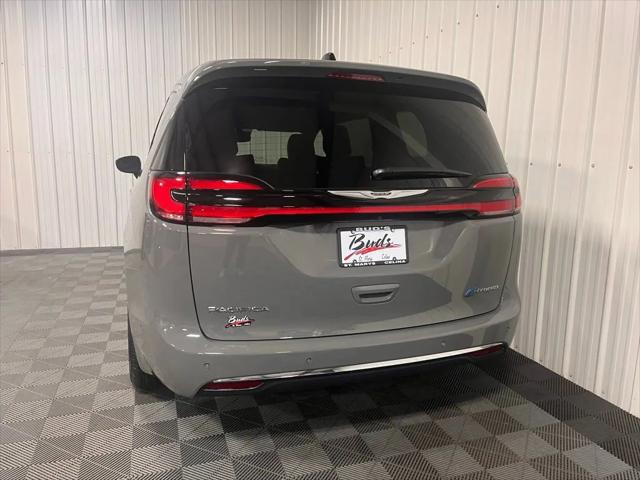 2025 Chrysler Pacifica Hybrid PACIFICA PLUG-IN HYBRID SELECT