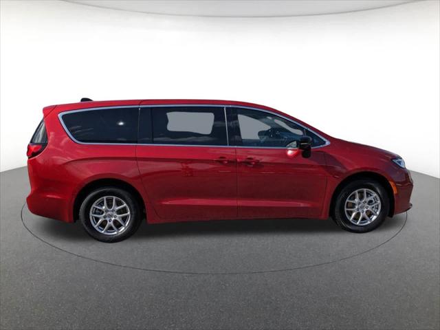 2025 Chrysler Pacifica PACIFICA SELECT