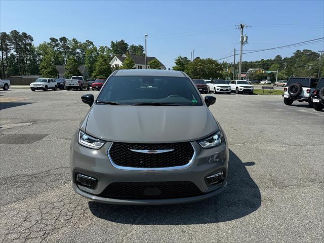 2025 Chrysler Pacifica PACIFICA SELECT