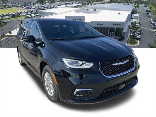 2025 Chrysler Pacifica PACIFICA SELECT