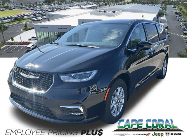 2025 Chrysler Pacifica PACIFICA SELECT
