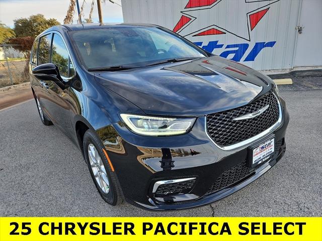 2025 Chrysler Pacifica PACIFICA SELECT