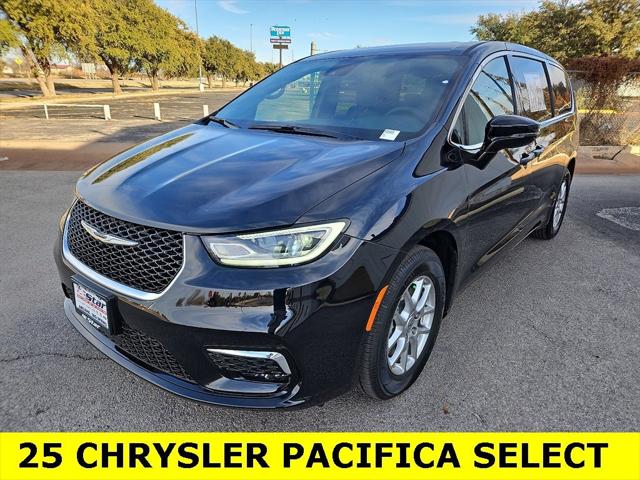 2025 Chrysler Pacifica PACIFICA SELECT