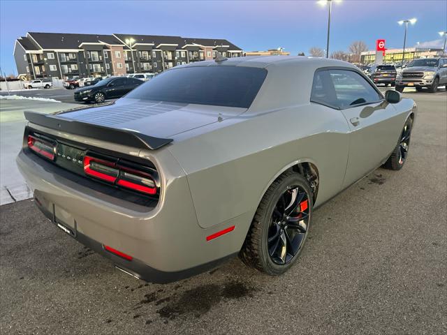 2017 Dodge Challenger SXT