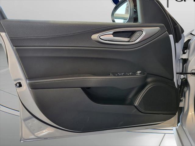 2025 Alfa Romeo Giulia RWD