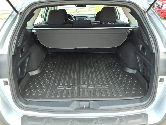 2025 Subaru Outback Standard