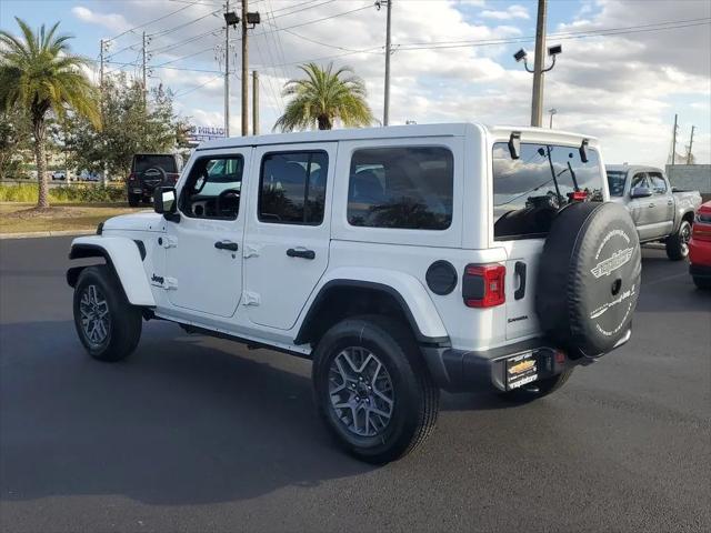 2025 Jeep Wrangler 4-Door Sahara 4x4