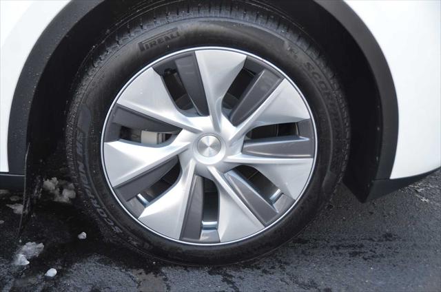 2024 Tesla Model Y Long Range Dual Motor All-Wheel Drive