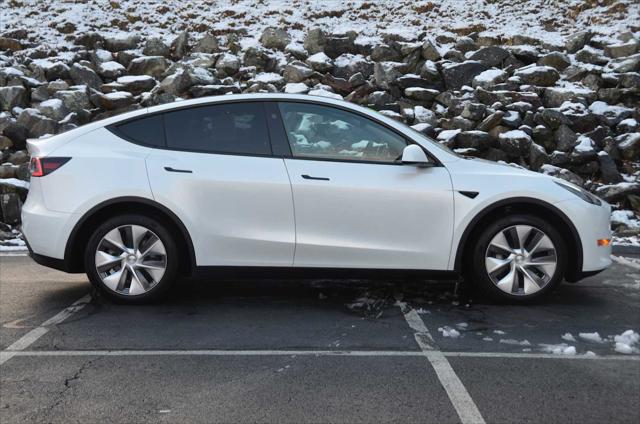 2024 Tesla Model Y Long Range Dual Motor All-Wheel Drive
