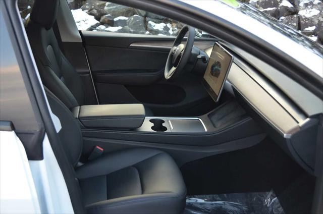 2024 Tesla Model Y Long Range Dual Motor All-Wheel Drive