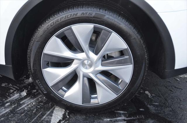 2024 Tesla Model Y Long Range Dual Motor All-Wheel Drive