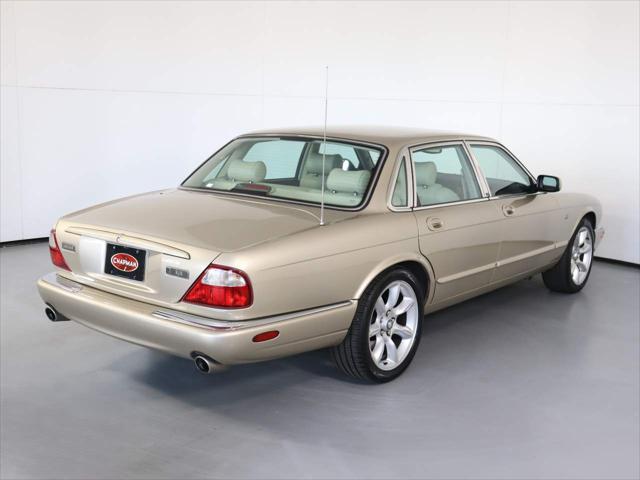2000 Jaguar XJ Unknown