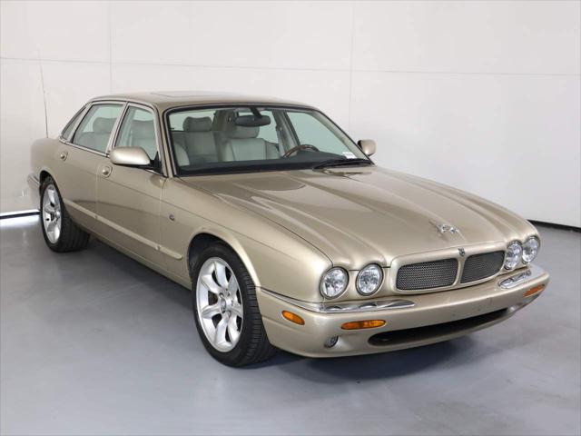 2000 Jaguar XJ Unknown