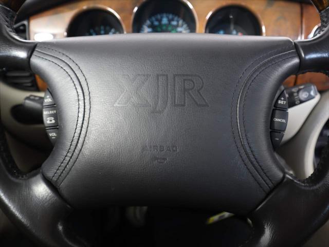 2000 Jaguar XJ Unknown