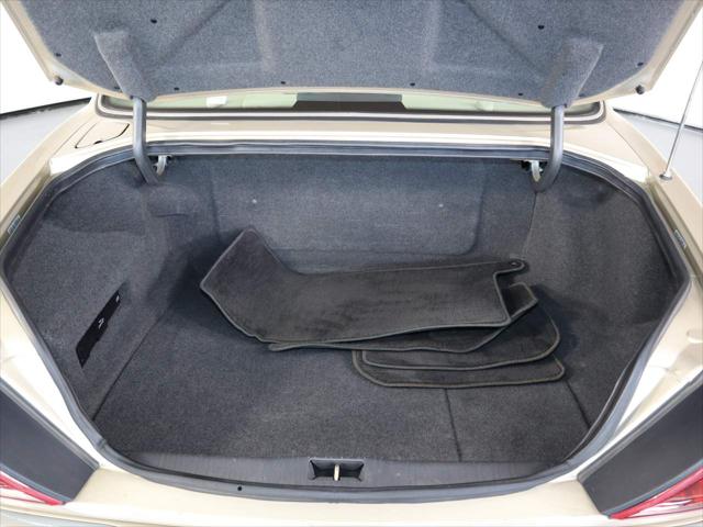 2000 Jaguar XJ Unknown