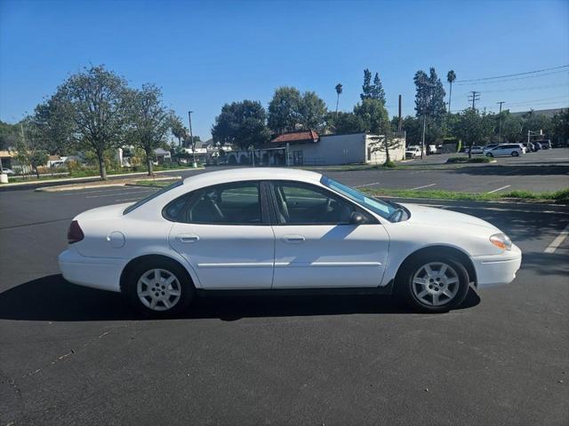 2007 Ford Taurus SE